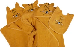 Blush & Blossom Leopard Lenny Badstof Badcape TR-BB4204 -Winkel Voor Babyverzorgingsproducten blush blossom leopard lenny badcape bathrobe bibs poncho 1 1 1