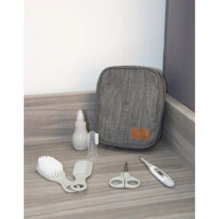 Bo Jungle B-Baby 8-delige Verzorgingsset B400560 15 Bo Jungle B-Baby 8-delige Verzorgingsset B400560 -Winkel Voor Babyverzorgingsproducten bo jungle b baby 8 delige verzorgingsset b400560 7