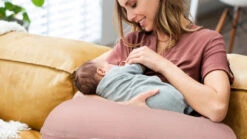 Doomoo Comfy Big Tetra Pink Voedingskussen 35 001 022 -Winkel Voor Babyverzorgingsproducten doomoo comfy big tetra pink voedingskussen 35 001 022 6