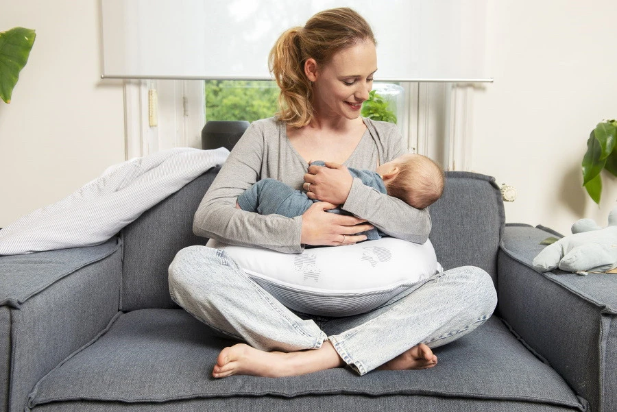 Doomoo Softy Fox Grey Voedingskussen S03 4 Doomoo Softy Fox Grey Voedingskussen S03 - Afbeelding 2