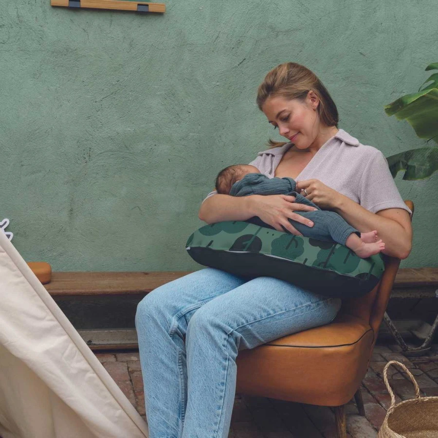 Doomoo Softy Green Forest Voedingskussen S80 6 Doomoo Softy Green Forest Voedingskussen S80 - Afbeelding 4