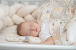 MamaLoes Amy Bamboo Nature Meadow Beige 70 X 70 Cm Wikkeldeken 82425 -Winkel Voor Babyverzorgingsproducten mamaloes amy bamboo nature meadow beige 2 2