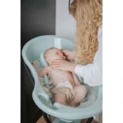 MamaLoes Stone Green Badset Incl. Zwarte Badstandaard -Winkel Voor Babyverzorgingsproducten mamaloes stone green badje ml050308 01 11